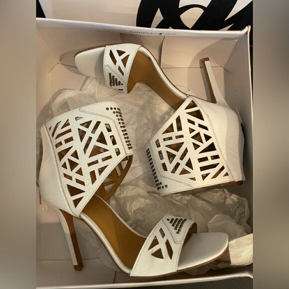 NINE WEST Heels - Picture 10 of 15